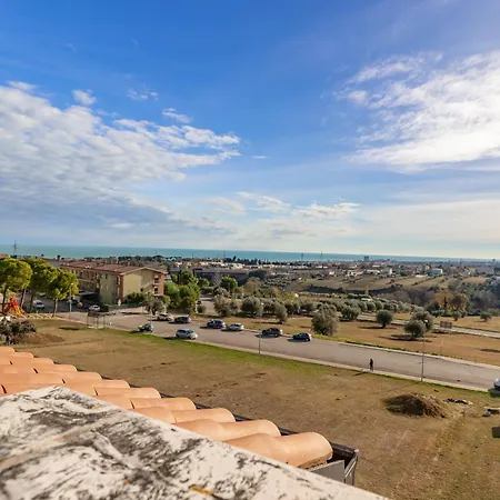 Italian Experience- Altomare Διαμέρισμα Porto SantʼElpidio