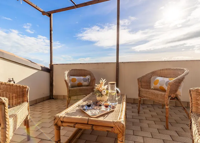 Italian Experience- Altomare Porto SantʼElpidio