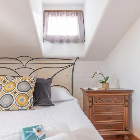 Italian Experience- Altomare Daire *