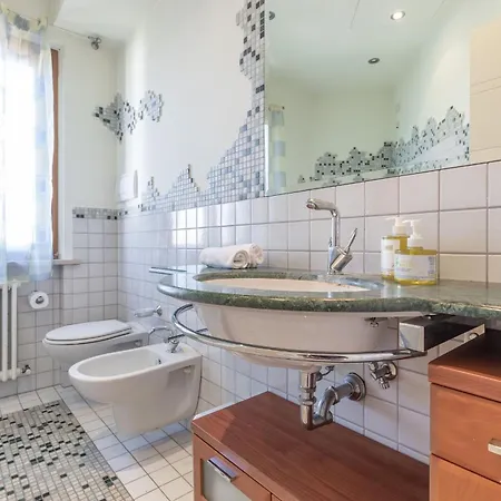 Italian Experience- Altomare Apartman Porto SantʼElpidio