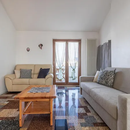 Italian Experience- Altomare Daire